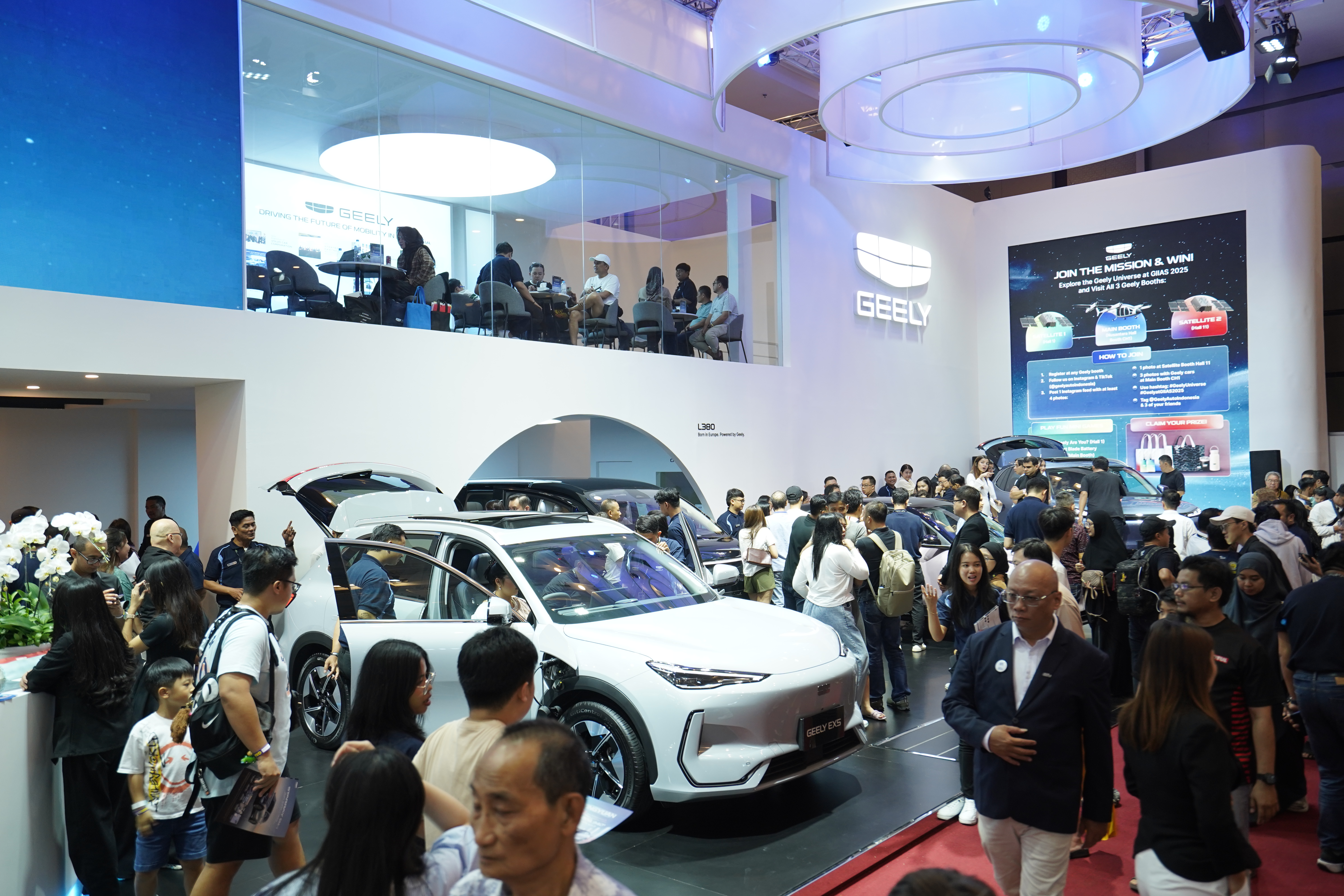 Booth Geely Auto Indonesia di GIIAS 2025
